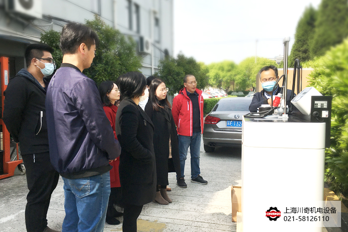 德國(guó)Diebold一體式刀柄熱縮機(jī)ISG3410培訓(xùn)圓滿(mǎn)結(jié)束并獲得一致好評(píng)